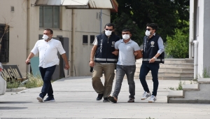 Adana'daki cinayet ve yaralamayla ilgili yakalanan 4 zanlıdan biri tutuklandı