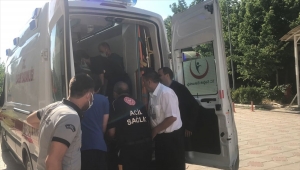 Adıyaman'da serinlemek için çaya giren kişi boğulma tehlikesi geçirdi 