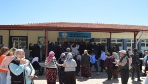 Afyonkarahisar'ın Güney beldesinde belediye başkanlığı seçiminde kavga çıktı