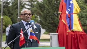 Ankara'da Simon Bolivar Parkı yenilendi, Venezuela Sokağı açıldı