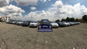 Ankara merkezli lüks otomobil çetesine "22 ayar" operasyonu