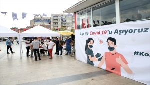 Aydın'da mobil aşı tırıyla randevusuz aşı uygulamasına yoğun ilgi