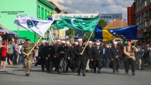 Bosna Hersek'teki geleneksel Ayvaz Dede Şenlikleri'ne katılacak atlılar Prusac'a uğurlandı