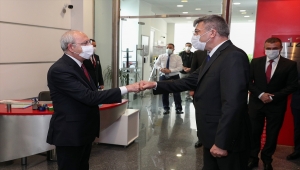 CHP Genel Başkanı Kılıçdaroğlu, Bulgaristan Hak ve Özgürlükler Hareketi Başkanı Karadayı'yı kabul etti