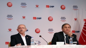 CHP Genel Başkanı Kılıçdaroğlu, Gaziantep'te taziye ziyaretlerinde bulundu