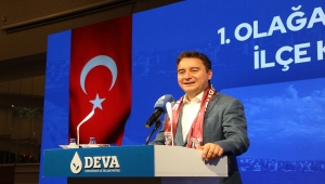 DEVA Partisi Genel Başkanı Babacan Balıkesir'de partisinin ilçe kongresine katıldı