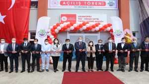 Edirne'de huzurevinde kalan hayırseverin de katkı sunduğu yüzme havuzu hizmete açıldı