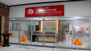 Edirne'deki nüfus müdürlükleri "Konsept Nüfus Müdürlüğü" projesi kapsamında yenilendi