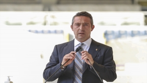 Fenerbahçe'de yeniden başkanlığa seçilen Ali Koç: "Yeni döneme yelken açıyoruz"