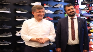 Gelecek Partisi Genel Başkanı Davutoğlu, Kırklareli'nde çiftçilerle buluştu