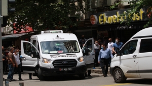 GÜNCELLEME 2 - HDP İzmir İl Başkanlığında bir kişiyi öldüren silahlı saldırgan gözaltına alındı