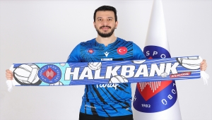 Halkbank Erkek Voleybol Takımı, tecrübeli pasörü Aslan Ekşi ile sözleşme yeniledi