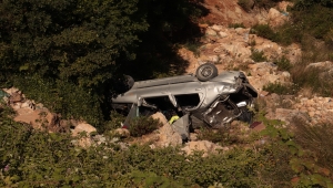 Hatay'da otomobil şarampole devrildi: 1 ölü, 4 yaralı