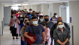 İstanbul'da, işçi ve memurların Kovid-19'a karşı aşılanmasına başlandı 