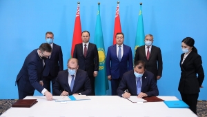 Kazakistan, Belarus'a petrol tedarik etmeye başlayacak