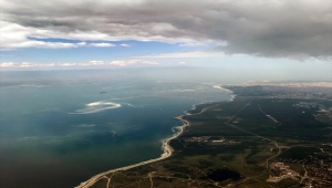 Marmara Denizi'ndeki müsilaj havadan görüntülendi