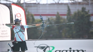 Okçuluk Milli Takımı'nda Mete Gazoz, olimpiyat kotası elde etti