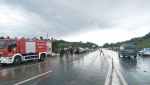 Samsun'da cezaevi aracı devrildi: 10 yaralı