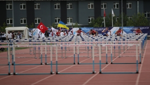 Sprint Relay Cup ile Balkan Bayrak Şampiyonası Erzurum'da başladı