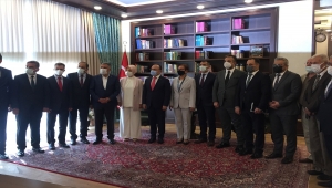 Tarım ve Orman Bakan Yardımcısı Ayşe Ayşin Işıkgece, Elazığ'da alabalık ihracatı yapan tesiste incelemelerde bulundu: