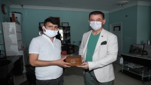 Tekirdağ'da kağıt toplayıcıları ve hayvanlar zarar görmemesi için kullanılmış jiletler kaynağında toplanacak