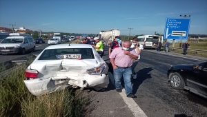 Tekirdağ'da zincirleme trafik kazasında 7 kişi yaralandı
