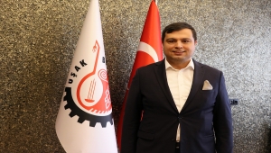 Uşak Belediyesi öğrencilere "çevrim içi sınava hazırlık platformu" hediye etti