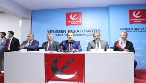 Yeniden Refah Partisi Genel Başkanı Erbakan, partisinin Pamukova İlçe Kongresi'nde konuştu: