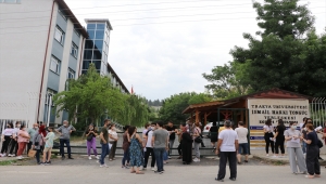 YKS'nin ilk oturumu Temel Yeterlilik Testi başladı