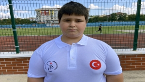101 kiloluk "minik" pehlivan Kırkpınar'da rakiplerine gözdağı verdi