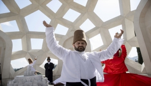 15 Temmuz Şehitler Anıtı'nda sema gösterisi 