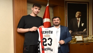 2021 NBA draftında 16. sıradan seçilen Alperen Şengün, Giresun'u gururlandırdı