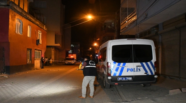 Adana'da aileler arasında silahlı kavga: 2 yaralı