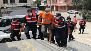 Adana'da iki aile arasındaki bıçaklı kavgayla ilgili 1 kişi tutuklandı