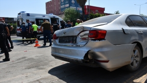 Adana'da otomobille çarpışan motosikletteki 2 yunus polisi yaralandı