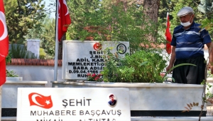 Adana, Mersin, Hatay ve Osmaniye'de şehitliklerde hüzünlü bayramlaşma