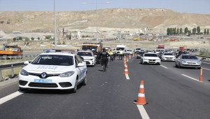 Ankara'da zincirleme trafik kazası: 17 yaralı
