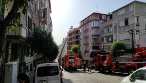 Bahçelievler'de inşaat halindeki binanın çatısında çıkan yangın söndürüldü