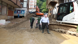 Bakan Adil Karaismailoğlu, Rize'deki sel ve heyelan sonrasında yapılan çalışmaları değerlendirdi: