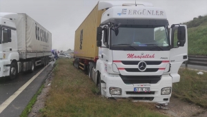 Bolu'da gasbettiği tırla otoyolda 6 araca çarpan şüpheli yakalandı