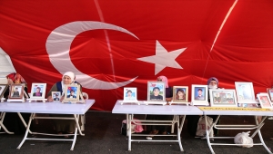 Diyarbakır annelerinden evlatlarına "teslim ol" çağrısı