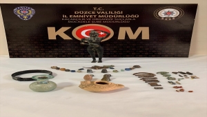 Düzce'de yolcu otobüsünde tarihi eser operasyonu: 1 gözaltı