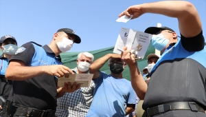 Elazığ'da polis ekipleri, besicileri ve vatandaşları "sahte paraya" karşı uyardı