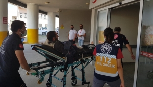 Erzincan'da silahla kazara kendini yaralayan çobanı jandarma ve sağlık ekipleri hastaneye ulaştırdı