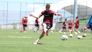 Hatayspor, yeni sezon hazırlıklarını Erzurum'da sürdürüyor