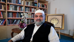 Hattın duayeni Hüseyin Kutlu, "Batı"ya karşı sanatıyla nasıl mücadele verdiğini anlattı: