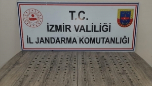 İzmir'de 139 gümüş sikke ele geçirildi, 5 kişi yakalandı