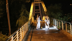 İzmir'de bıçaklı kavga: 1 ölü, 3 yaralı