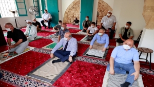 Kapalı Maraş'ta 47 yıl sonra ibadete açılan Bilal Ağa Mescidinde ilk cuma namazı kılındı