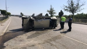Karabük'te iki otomobil çarpıştı: 4 yaralı